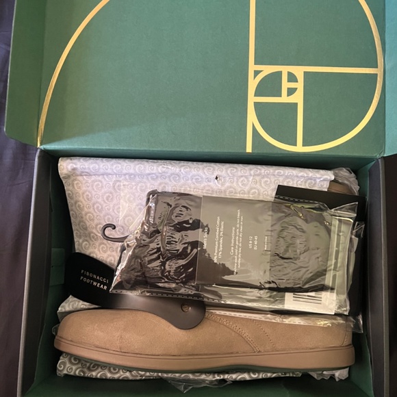 Chukka Fibonacci Footwear - never worn 12M main image 9